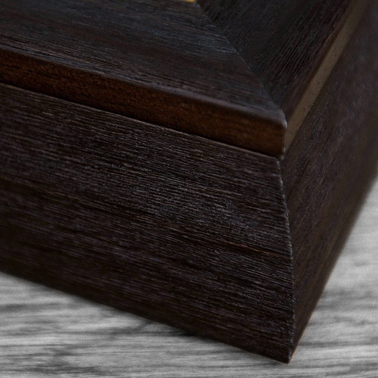Braune Box
