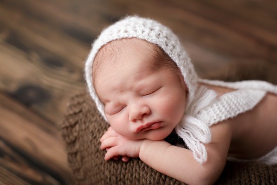 Geschmacksvolle Babyfotos aus Hassfurt mit Baby Ben 11 Tage alt