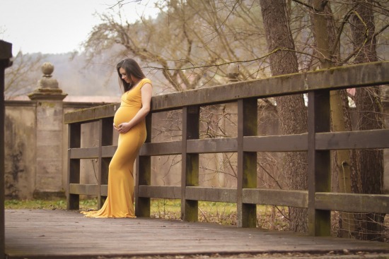 Wunderhübsche werdende Mama bei Studio List Photography in Hassfurt | Schwangerschatsfotografie Hassfurt | Schweinfurt | Coburg | Bamberg |